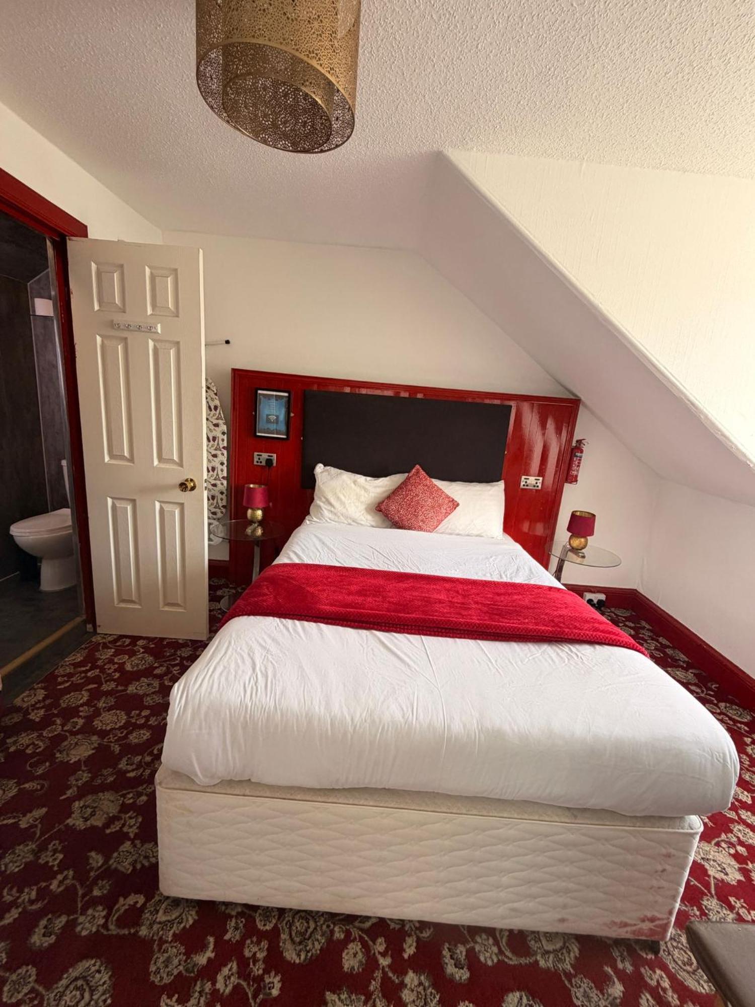 The Residence - No 57 — Photos 3